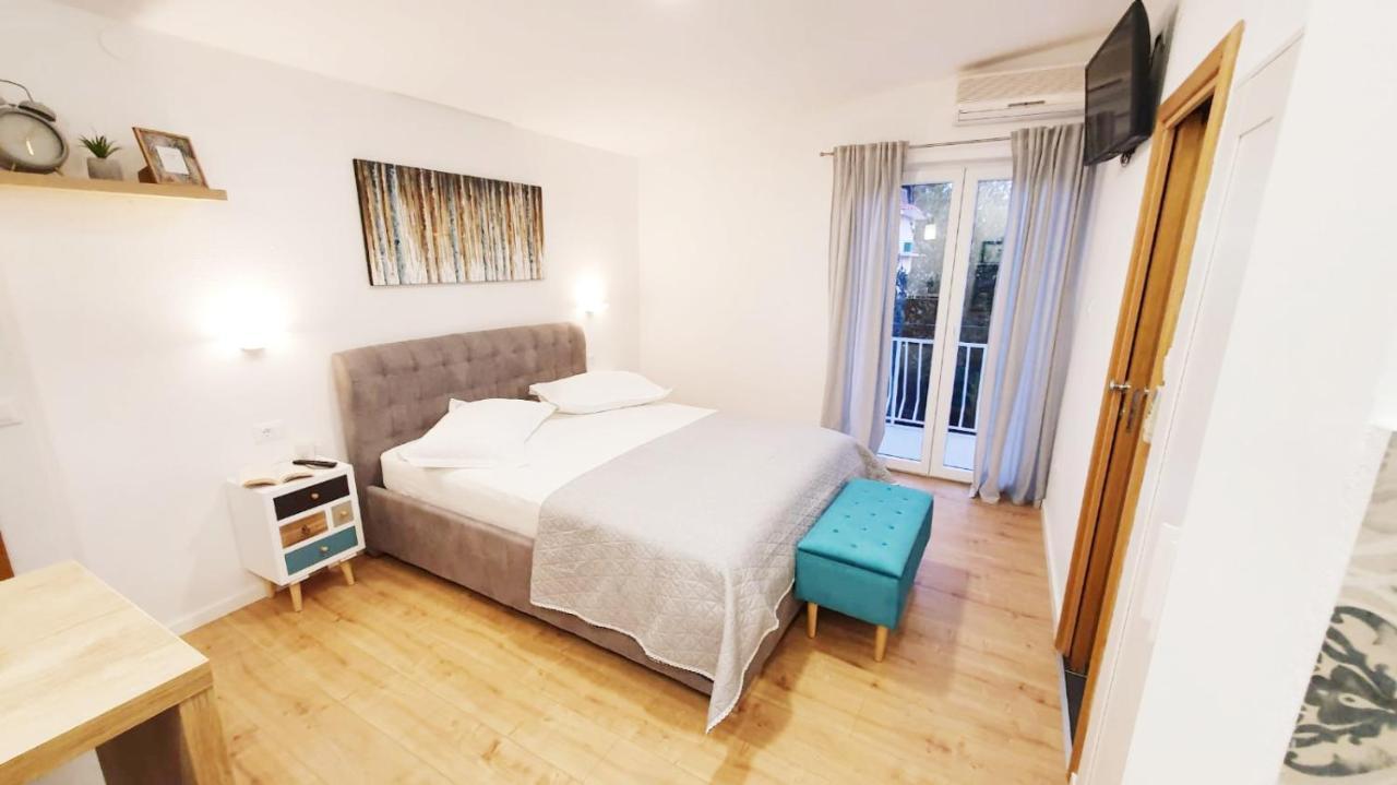Apartments Palma Baška Voda Zewnętrze zdjęcie